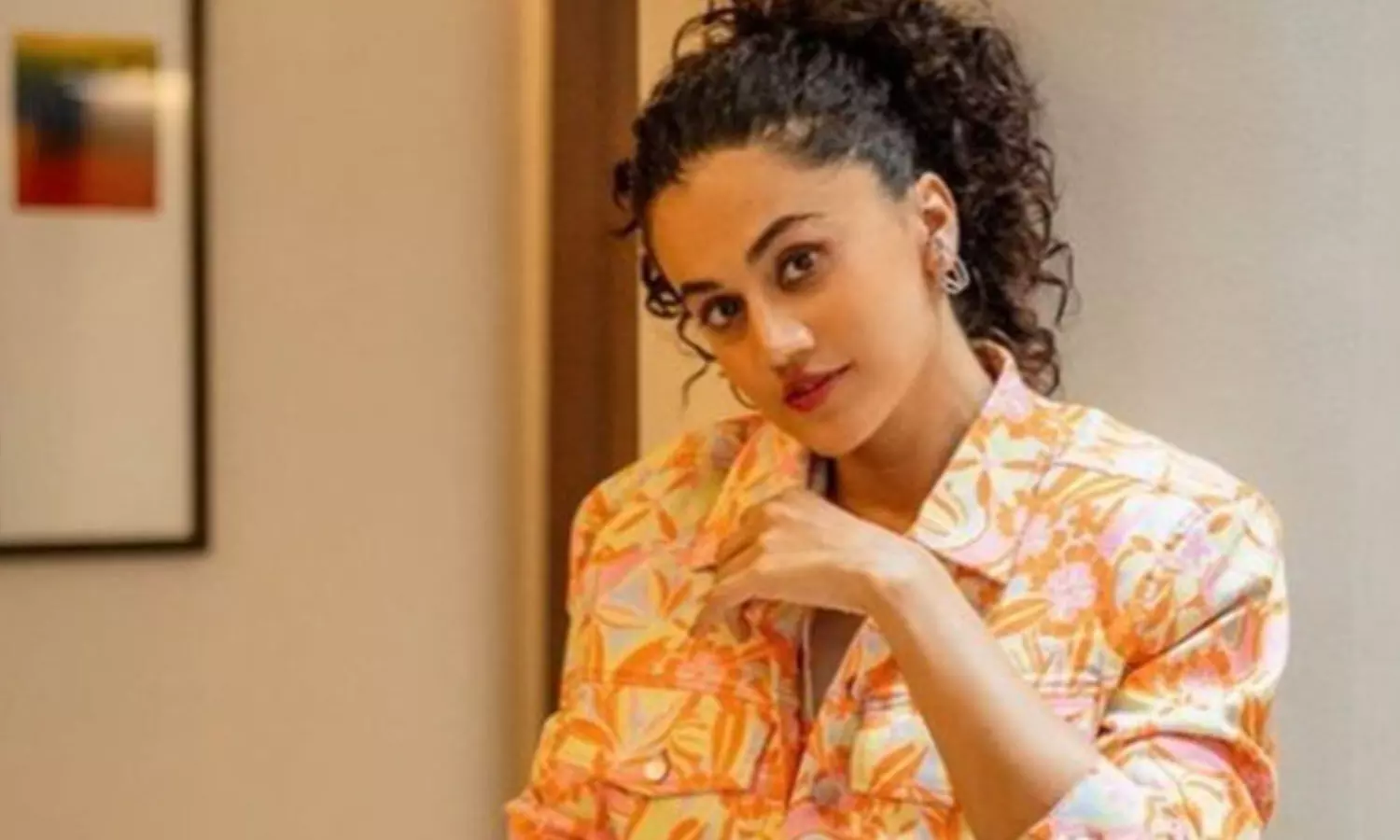 Taapsee gets into an argument with paparazzi
