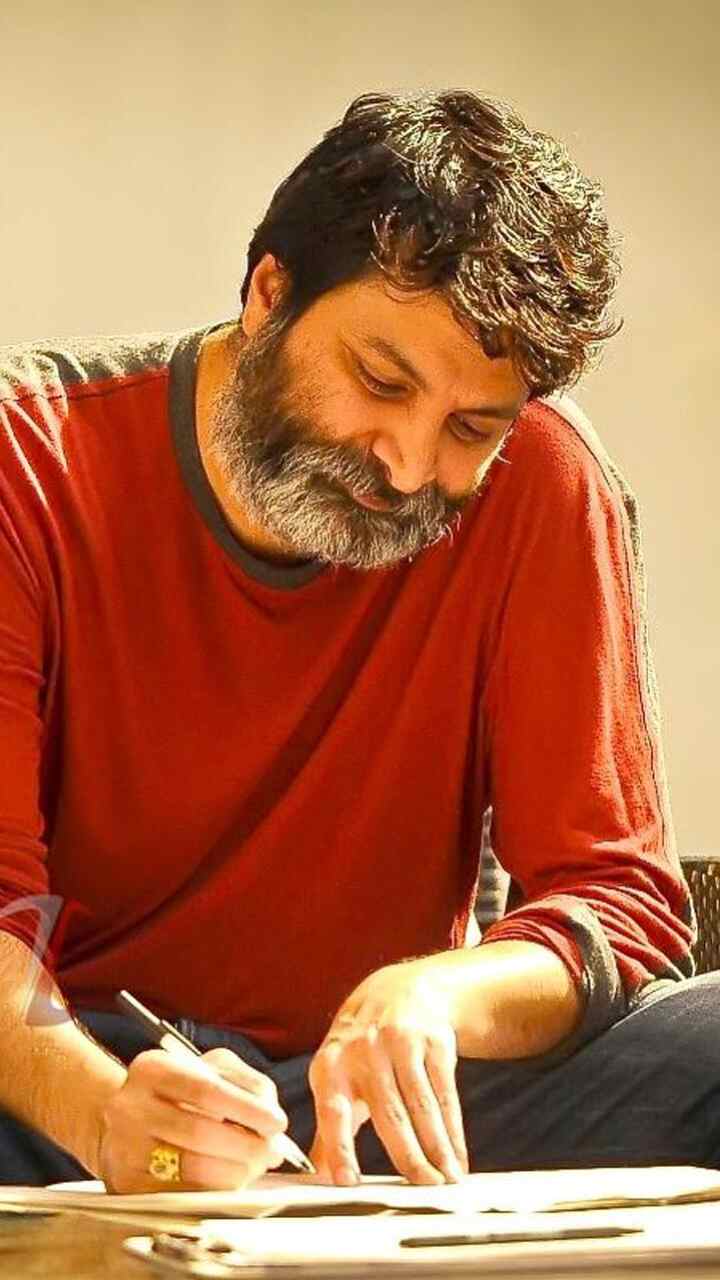 Trivikram's key suggestion to makers of PSPKRana film - TeluguBulletin.com