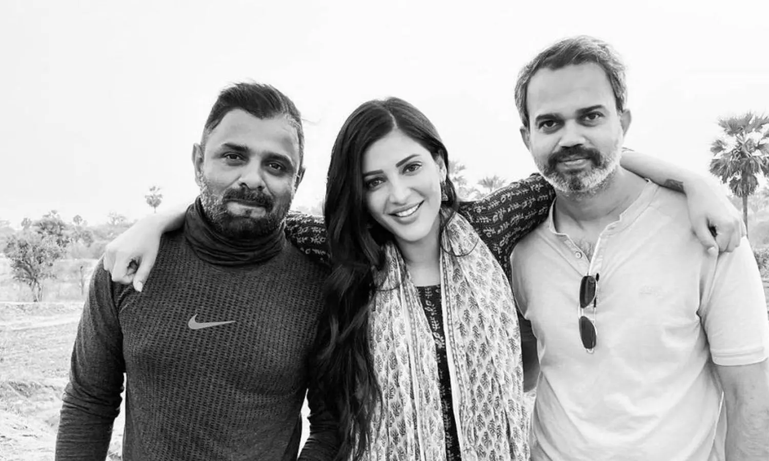 Shruti Haasan wraps up shoot of Prabhas Salaar