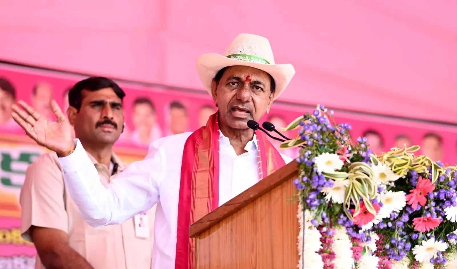 KCR announces Rs 50 cr for development of Banswada