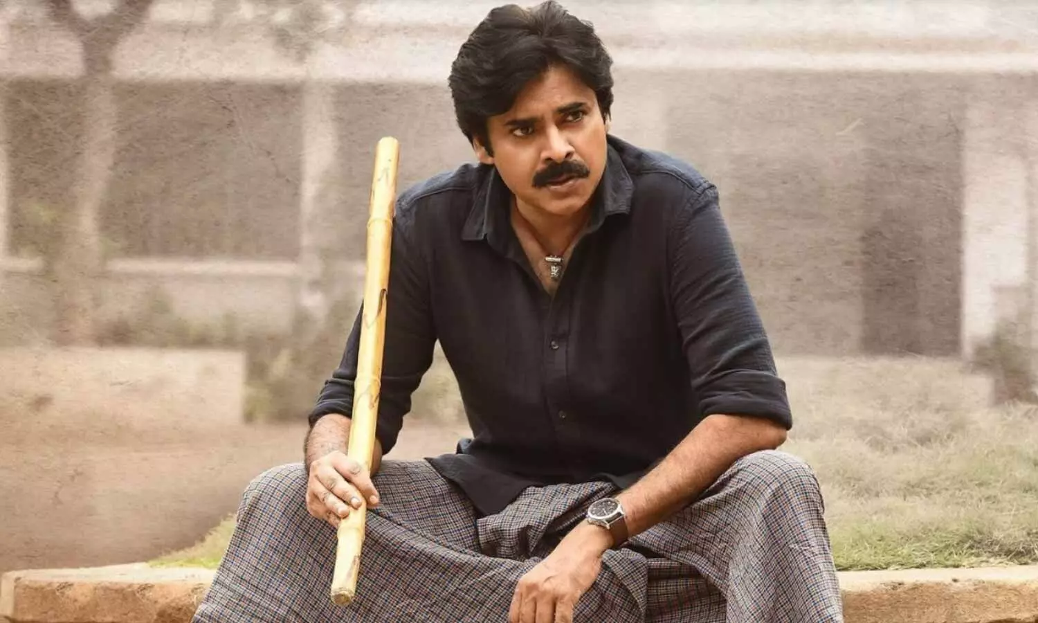 No star heroines for Pawan Kalyan