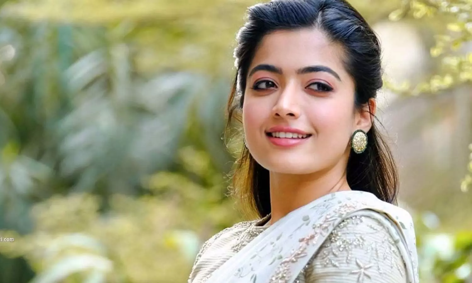 Pushpa actress Rashmika Mandanna makes it to the top list of actors on IMDb