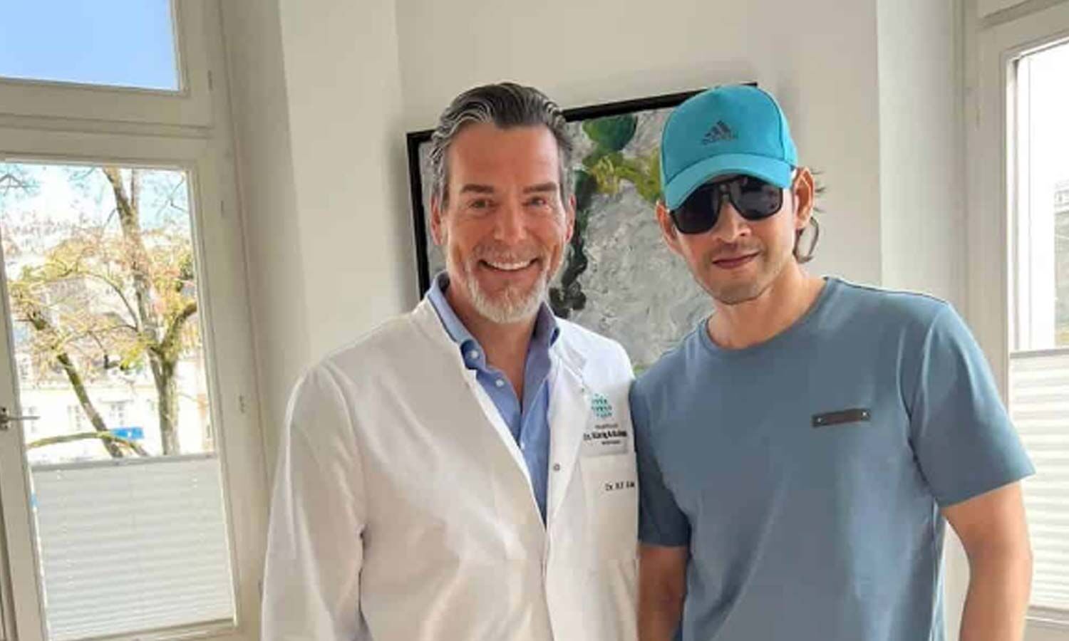 Superstar Mahesh Babu Introduces His Naturopath Doctor From Germany