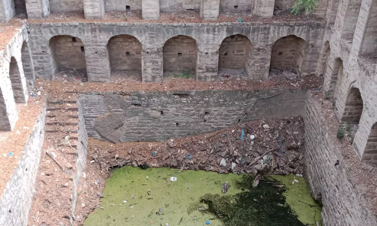 Stepwell in Falaknuma bus depot up for renovation in Hyderabad