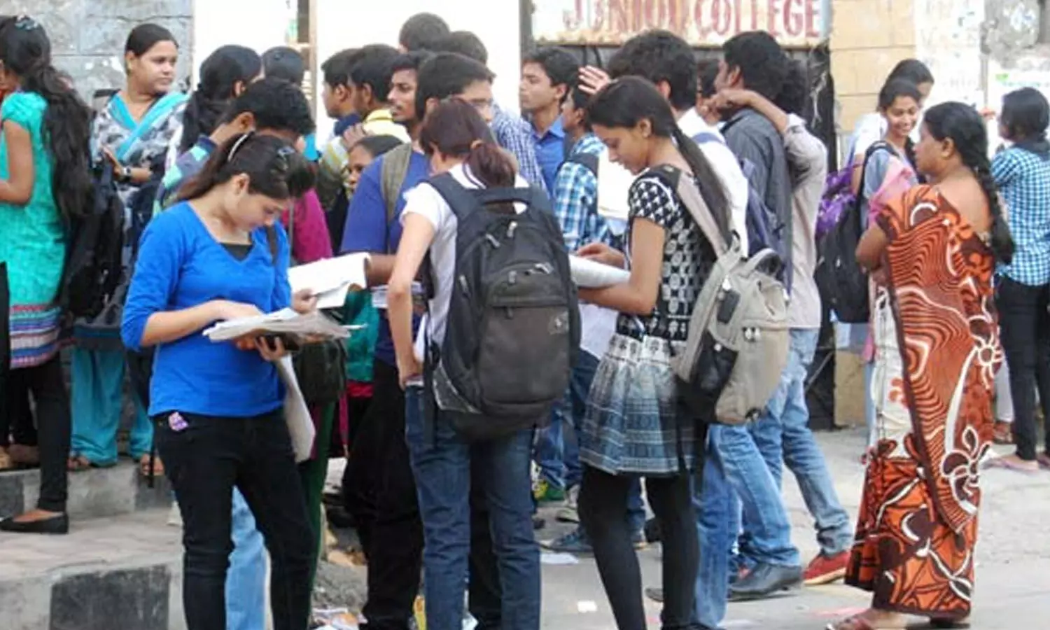 JEE Advanced exam 2023: Hyderabad’s Chidvilas Reddy, Naga Bhavya Sree bag top ranks