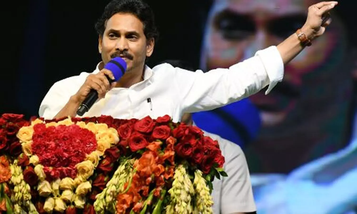 Jagan spits fire on Pawan Kalyan, Chandrababu, Balakrishna, calls them ‘characterless’