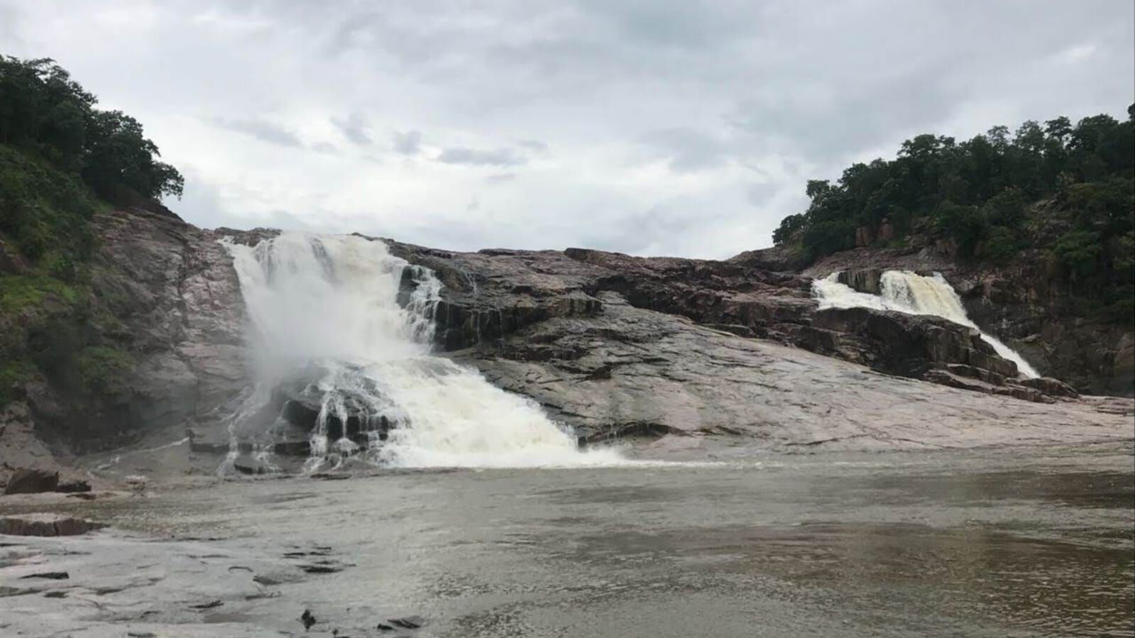 87+ most beautiful images in Kuntala Waterfall, Telangana, India