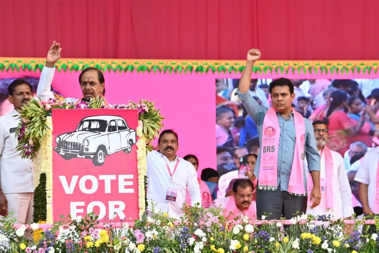 KTR changed fortunes of weavers, praises KCR in Sircilla