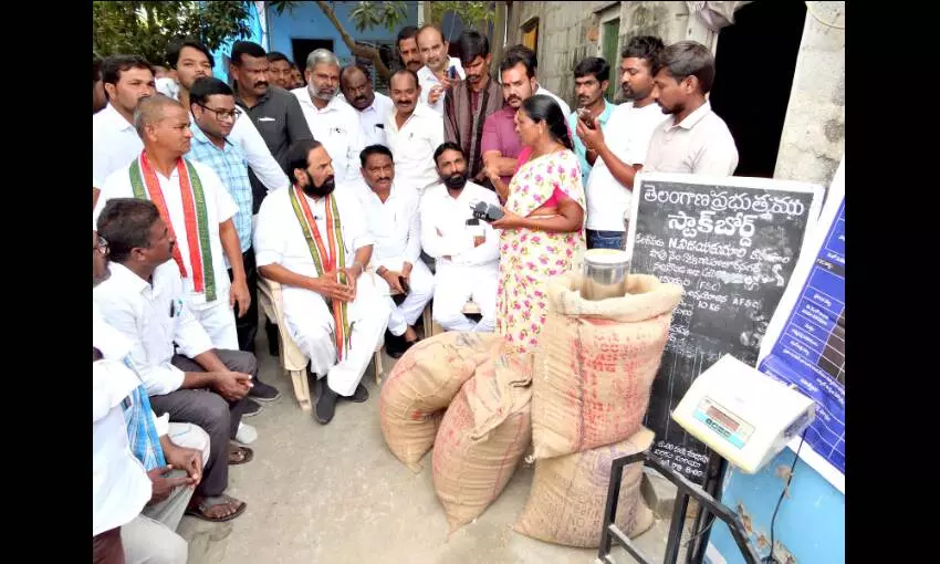 Civil Supplies corporation to sell rice to Karnataka, Tamil Nadu: Uttam Kumar Reddy