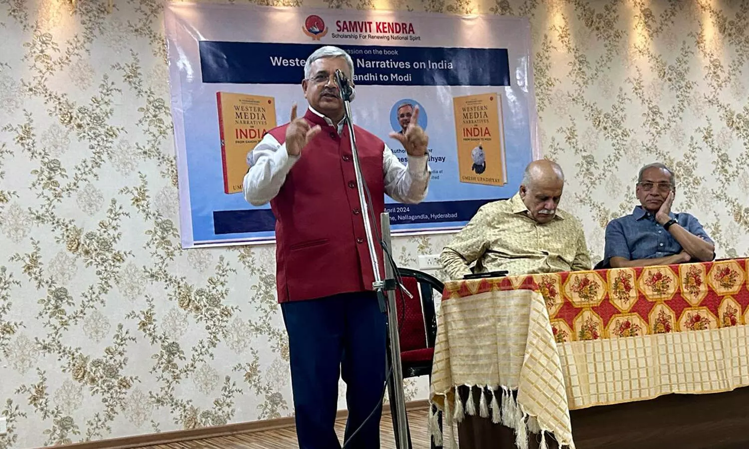 Samvit Kendra hosts dynamic book discussion featuring journalist Umesh Upadhyay in Hyderabad