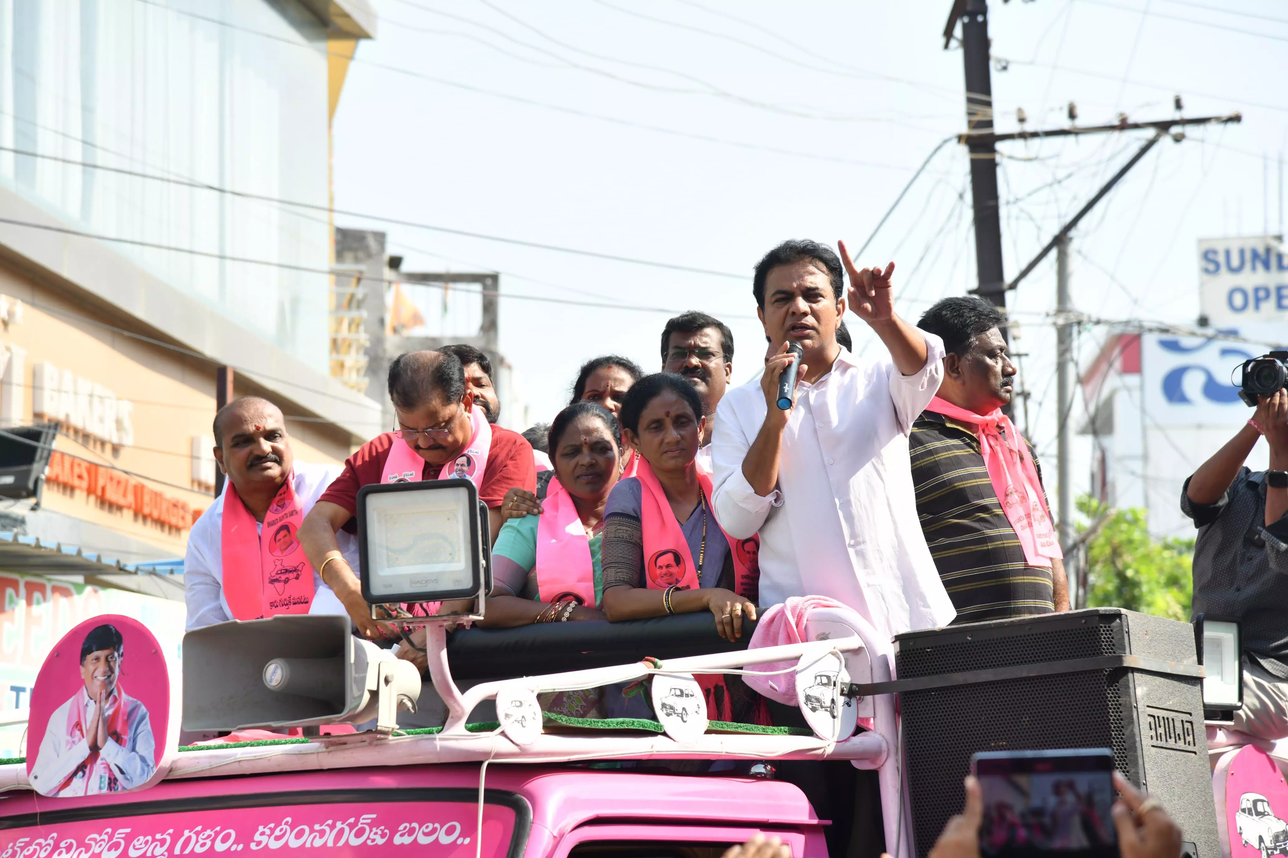 ‘400 paar’ slogan of BJP denotes rise of petrol price beyond Rs.400 a litre: KTR