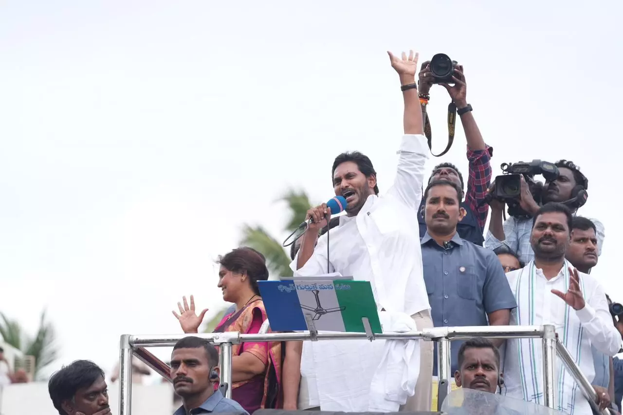 YSRCP victory will send tremors to Delhi, says Jagan