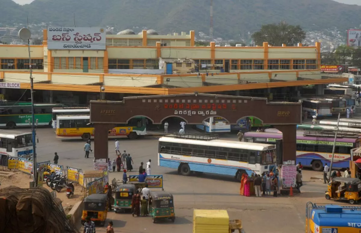 APSRTC allocates 5,458 buses for election personnel, runs 1,066 buses from Hyderabad