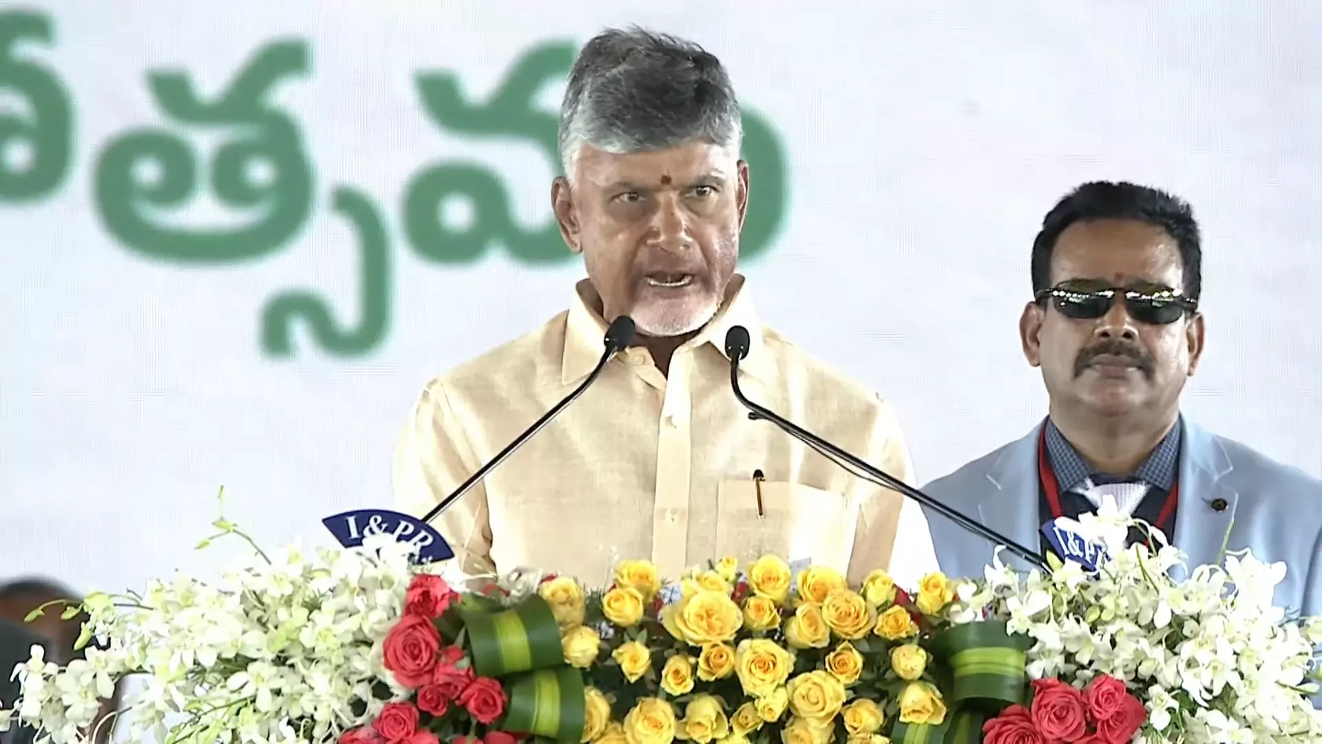 Nara Chandrababu Naidu takes oath as CM of Andhra Pradesh, Narendra Modi on stage