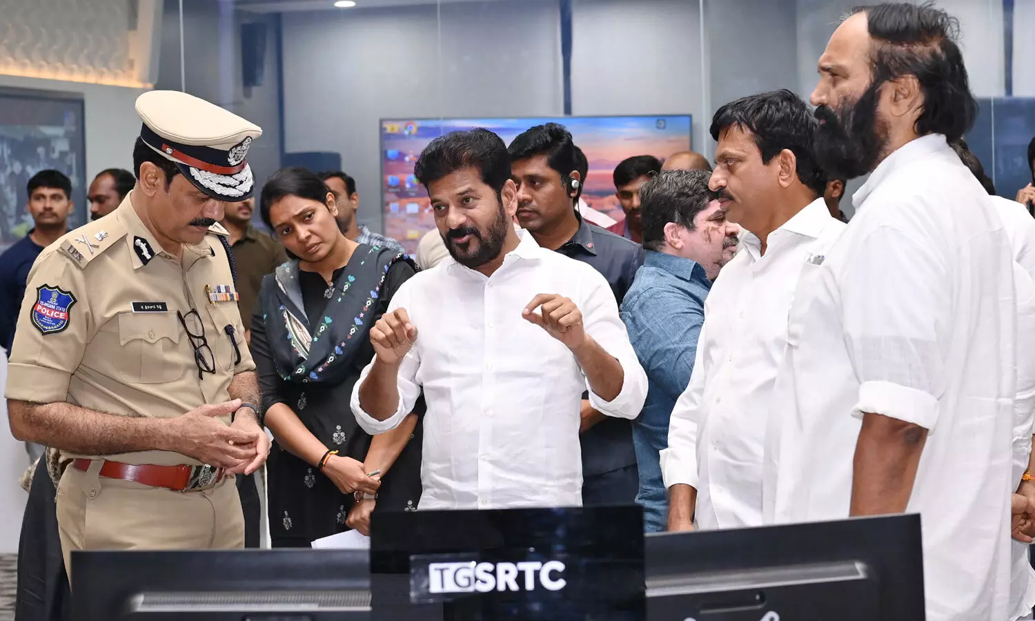 Revanth Reddy directs officials to bolster monsoon preparedness