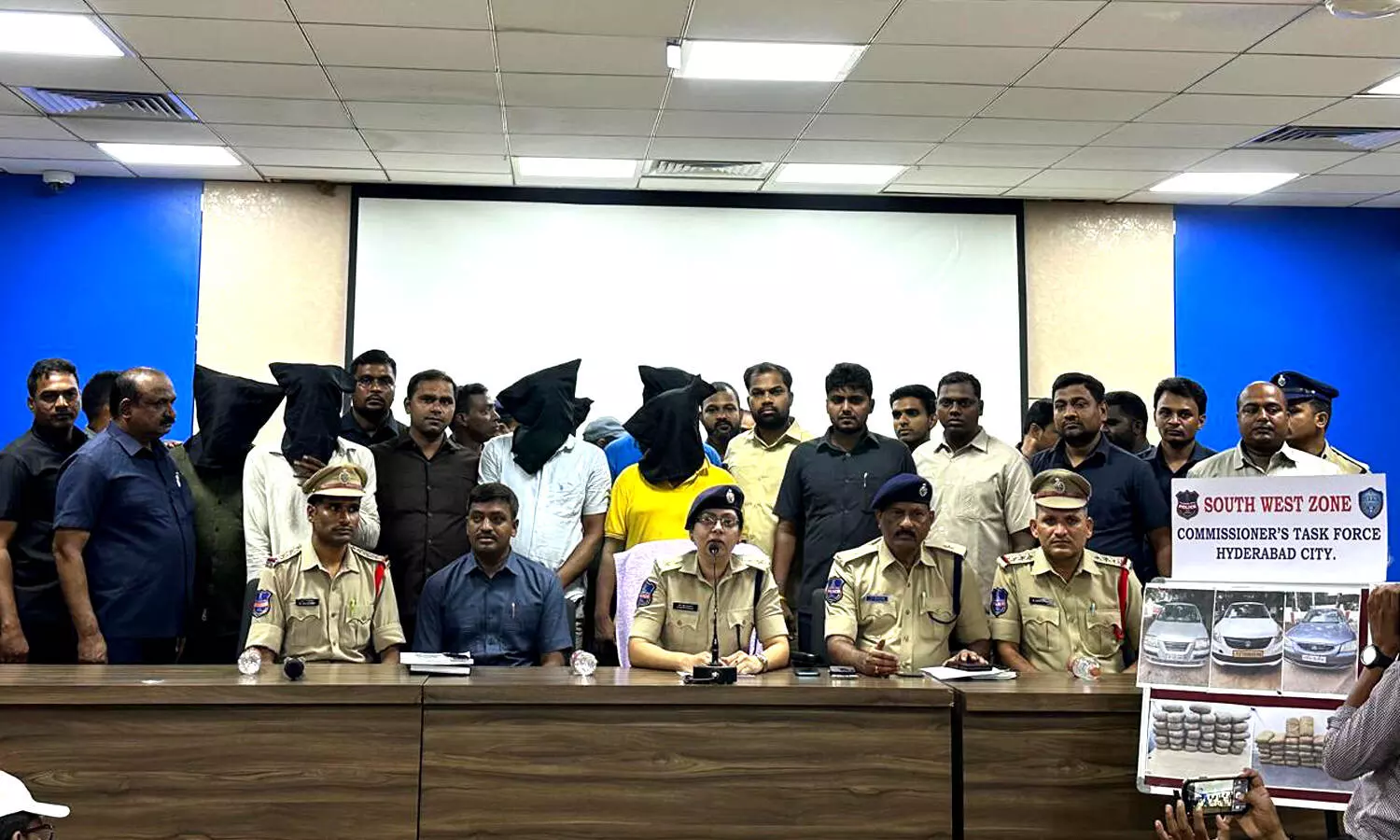 Hyderabad police apprehends six Interstate drug peddlers, seizes 164 kgs of Ganja