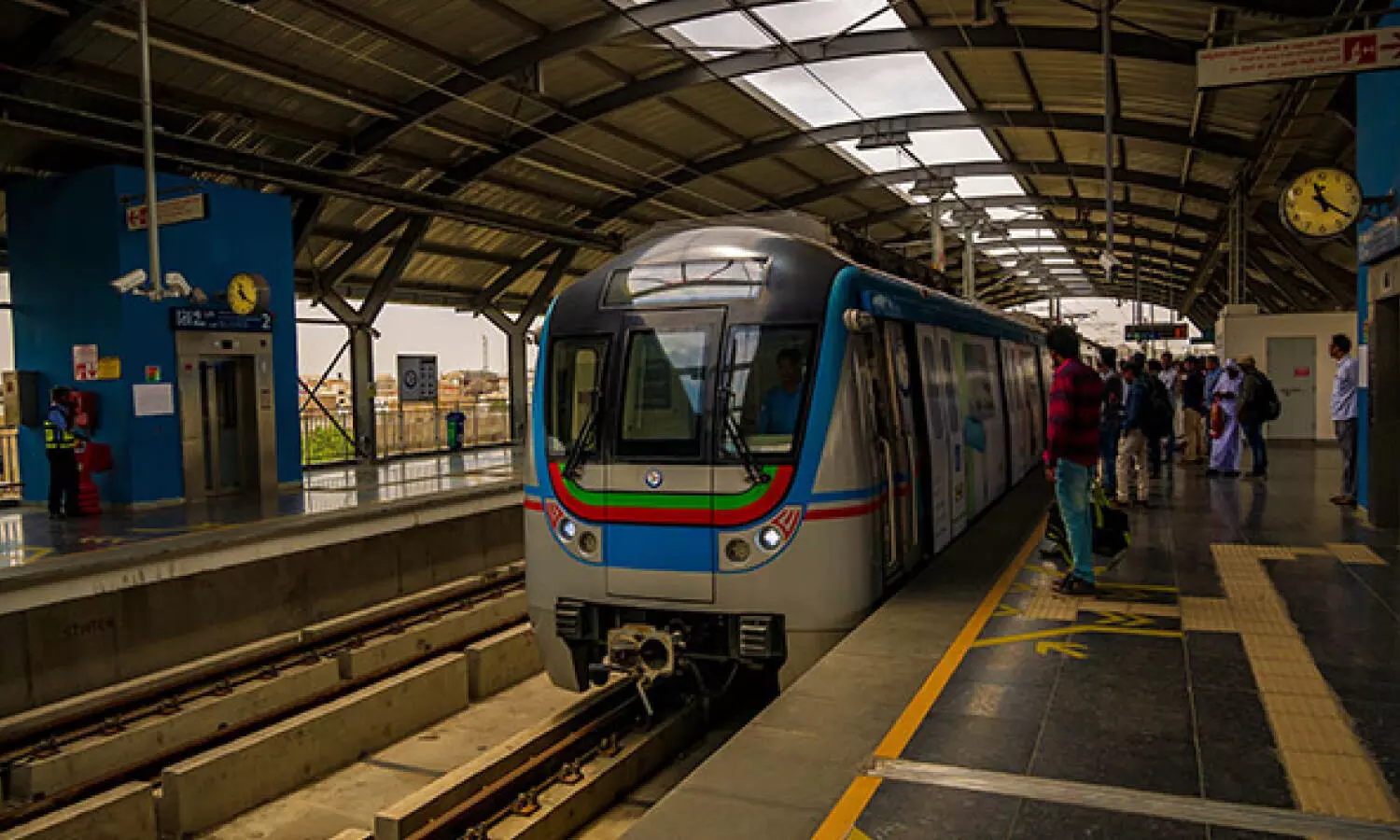 Hyderabad Metro services to start from 5:30 AM daily