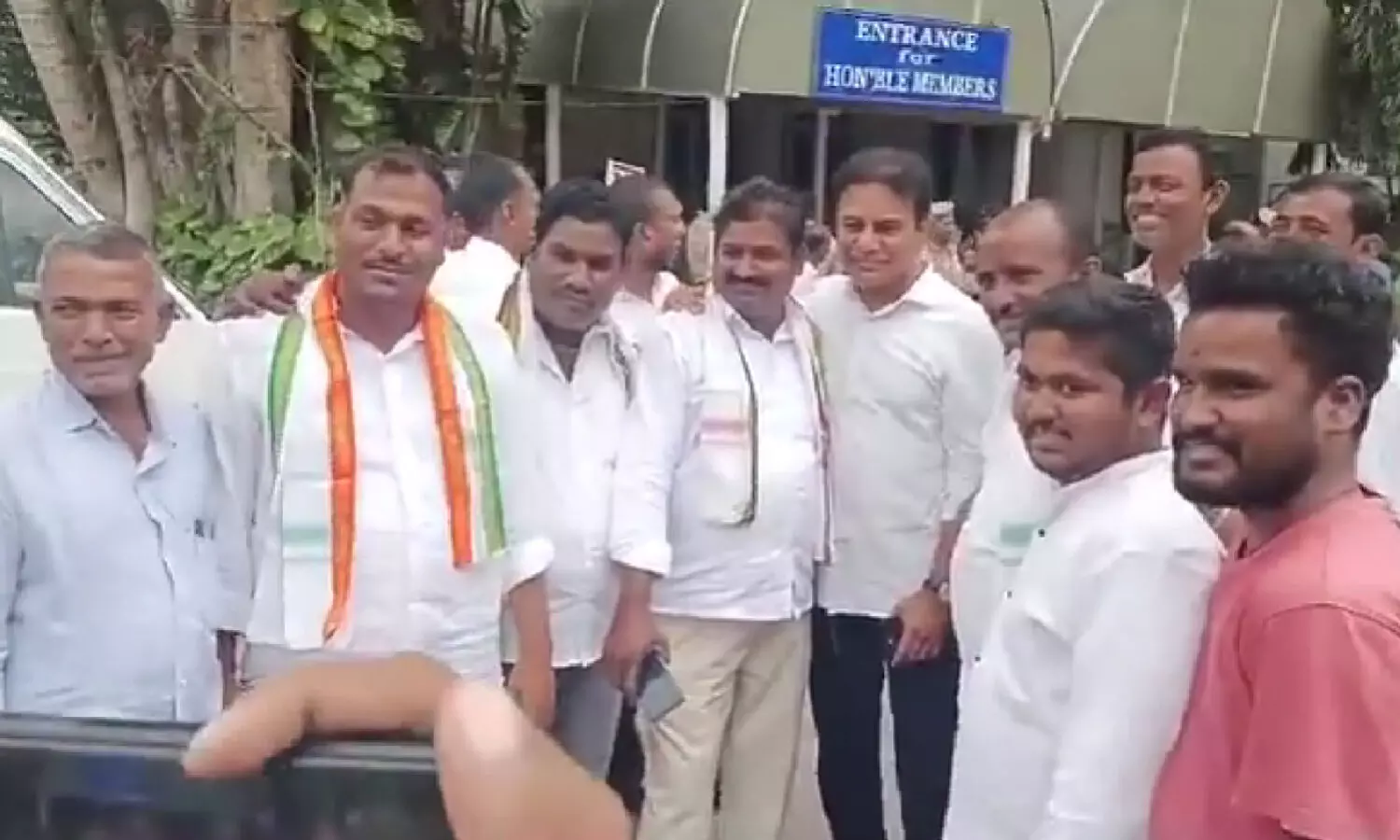 Congress workers click photos with BRS leader KTR on Assembly premises