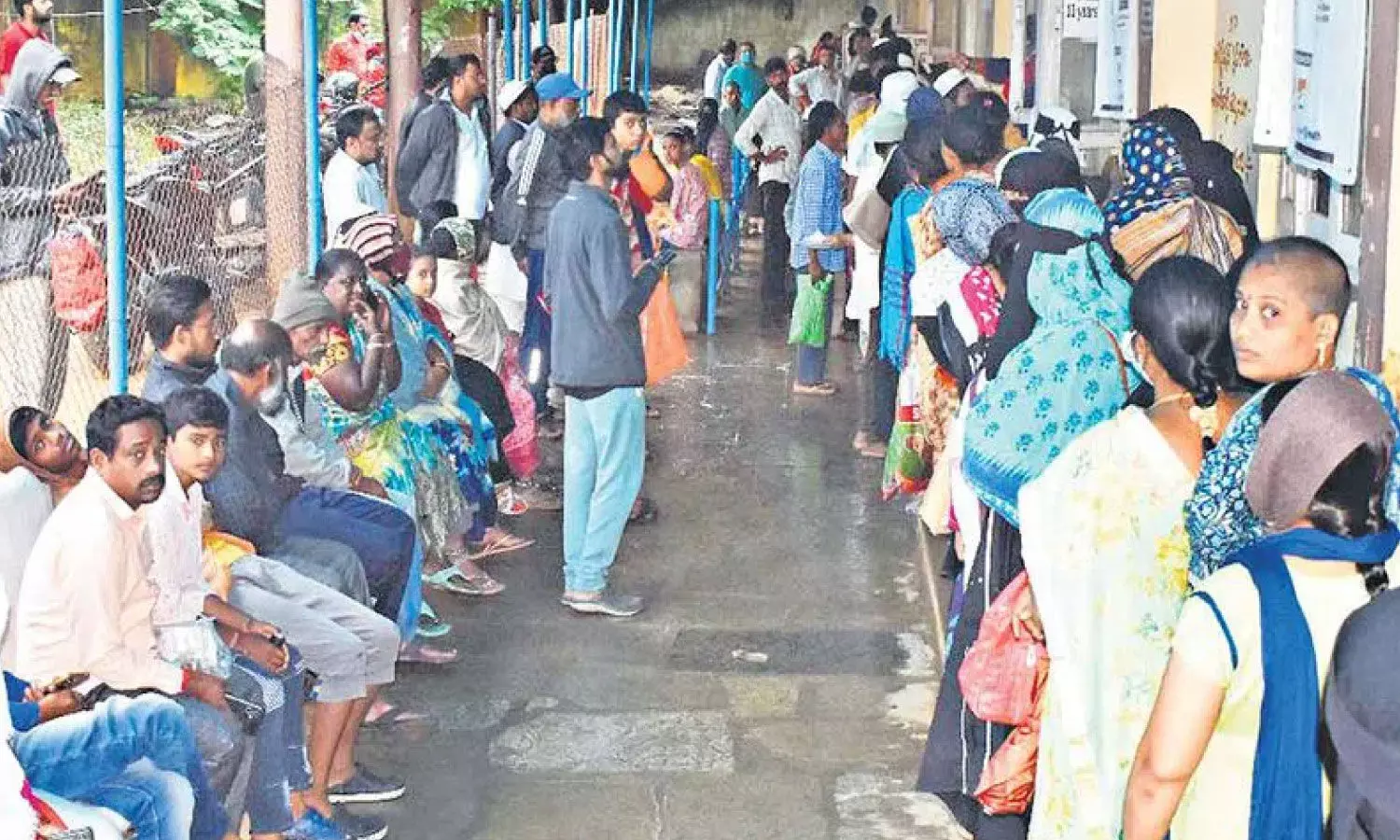 Viral fevers surge in Hyderabad due to continuous rainfall