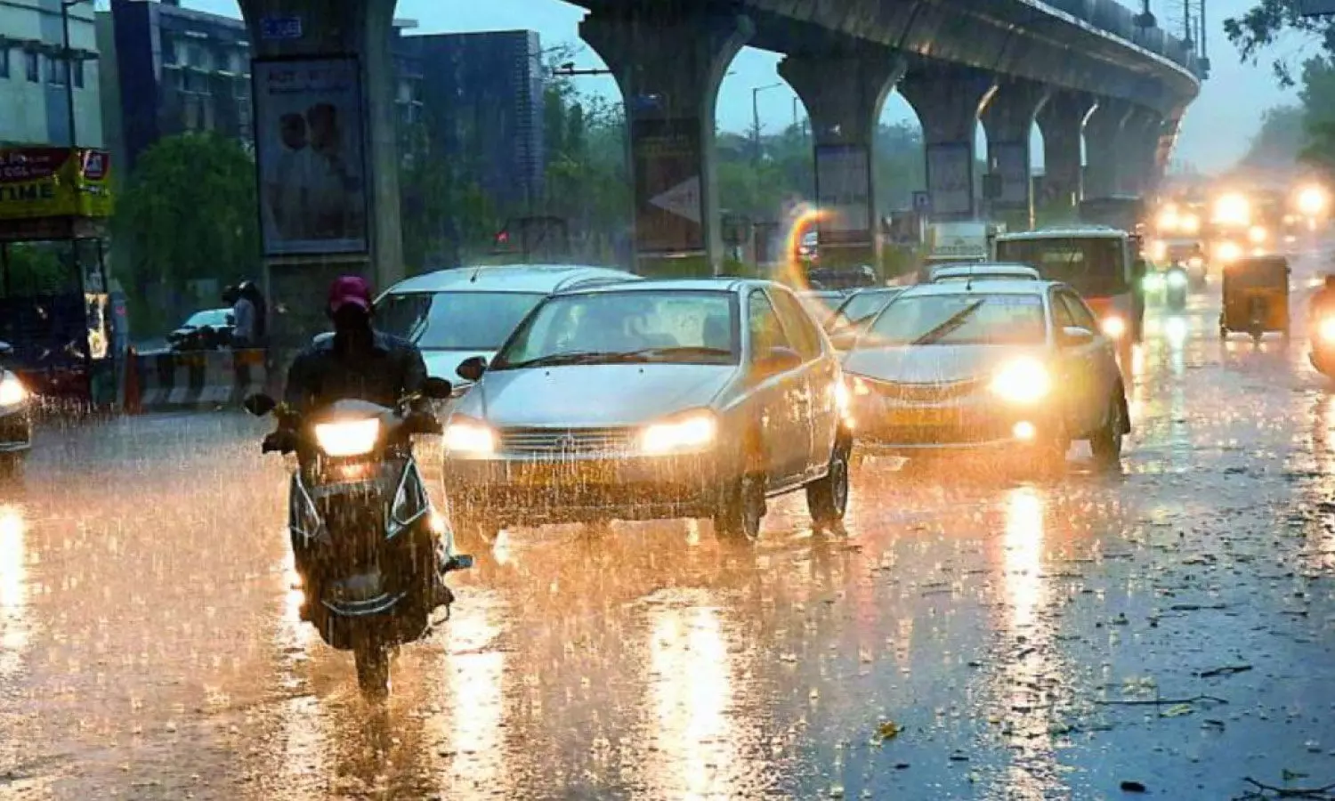 Heavy rains predicted in Telangana for next three days due to low pressure