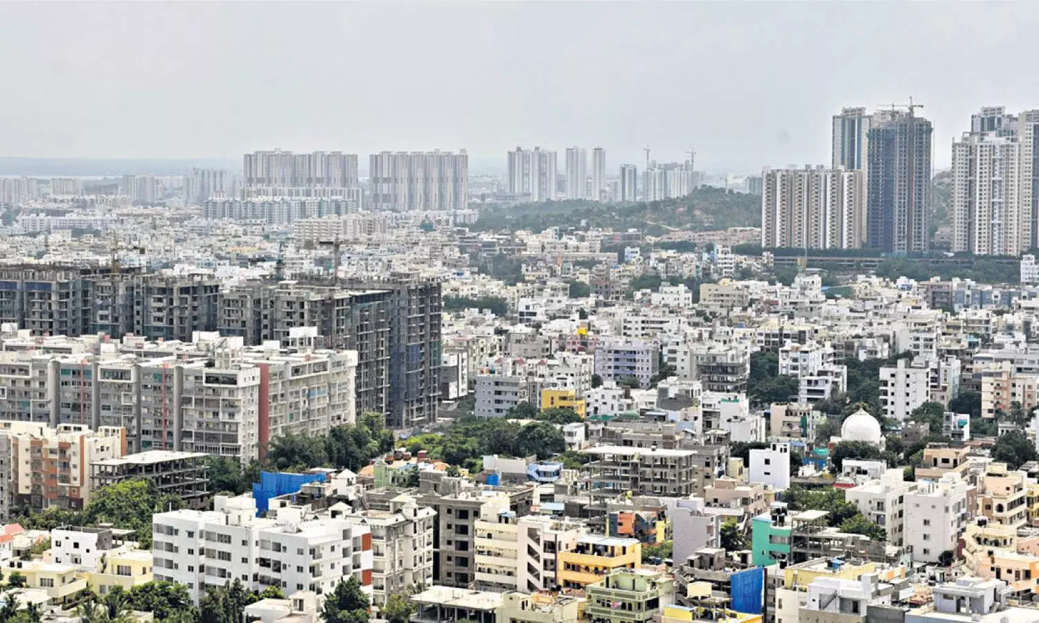 Hyderabad real estate sales decline by 42% in July-September quarter