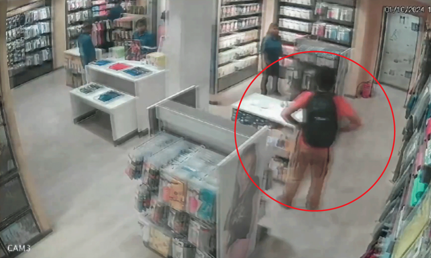 Man dies of heart attack while shopping at clothing store in Hyderabad