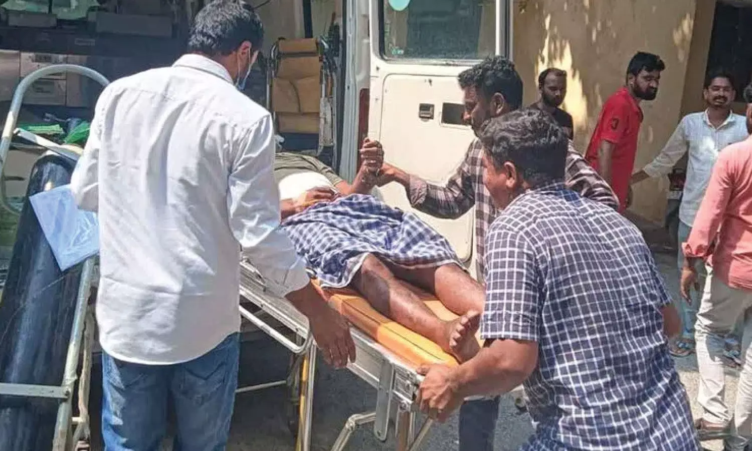 Man attempts suicide after police beatings over false theft allegation in Suryapet