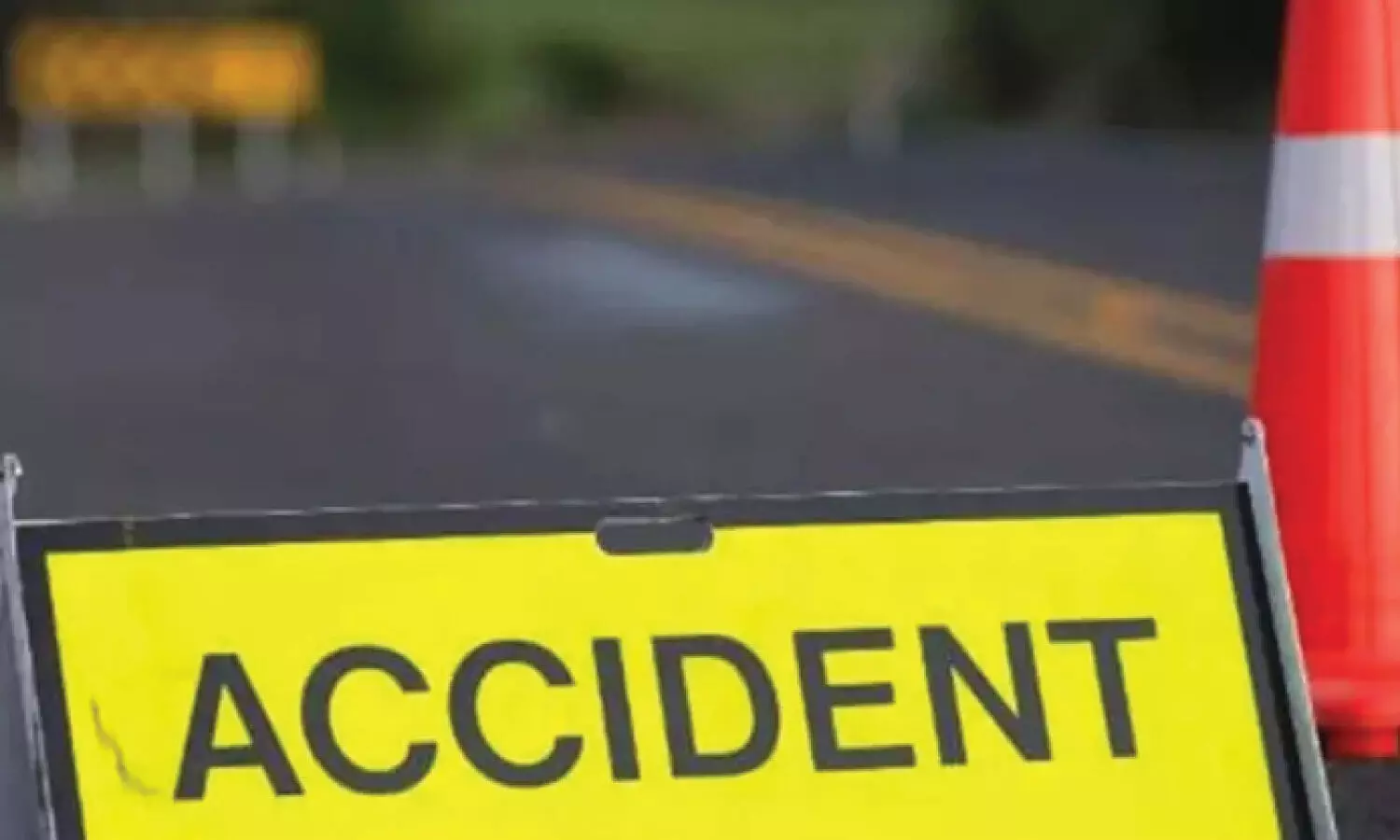 Two killed in road accident in Mahabubabad district